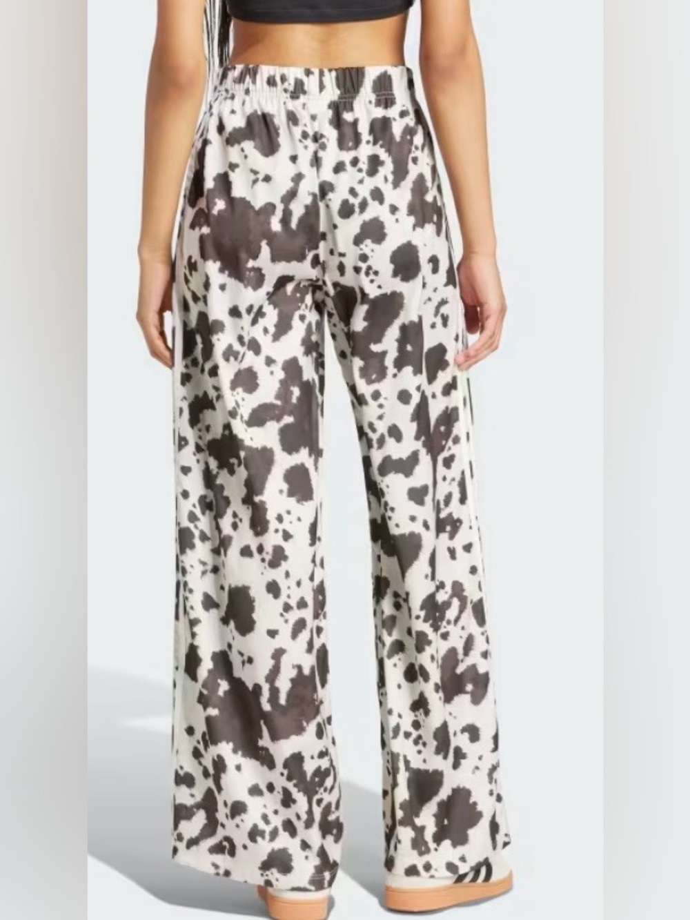 BRAND NEW ADIDAS ORIGINALS PRINTED SATIN WIDE LEG PANTS. $95 RETAIL. SOLD OUT. - Picture 9 of 14